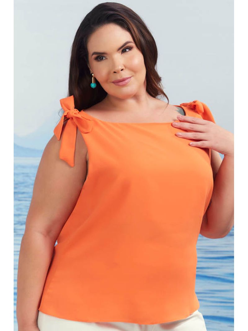 BLUSA-REGATA-COM-LACOS