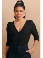 BLUSA-COM-ABOTOAMENTO