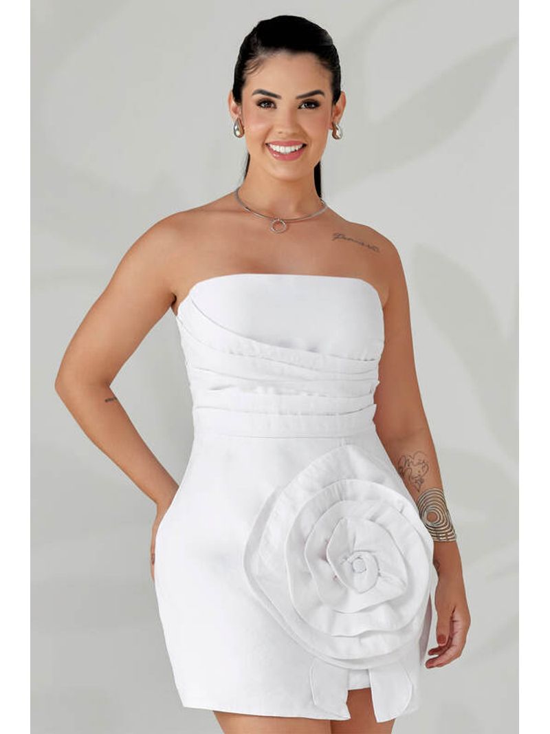 Vestido-Curto-Com-Maxi-Flor-Branco-38