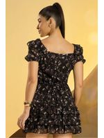 Vestido-Plano-Curto-Com-Babados-Estampado-38