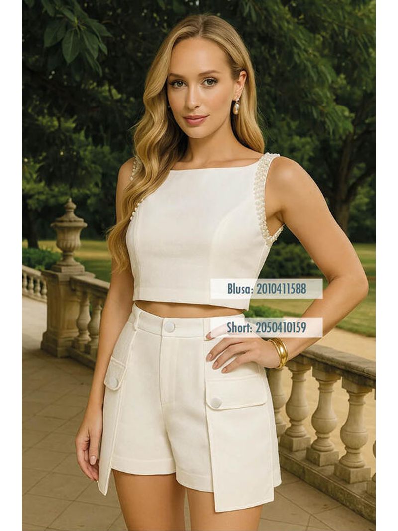 Short Com Bolso Laterais Cargo Bege 42