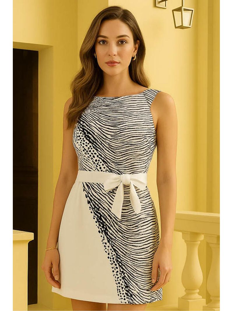 Vestido-Curto-Cavado-Com-Decote-Alto-Estampado-36