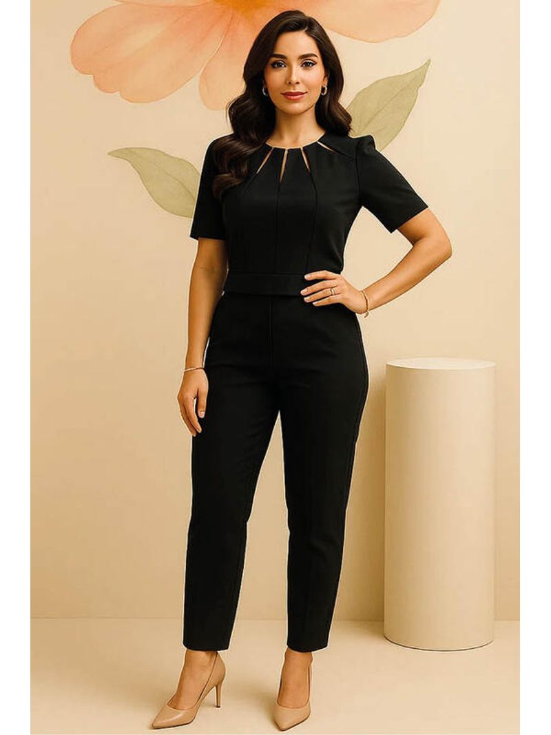 Conjunto-Blusa-Com-Decote-Recortado-E-Calca-Preto-38