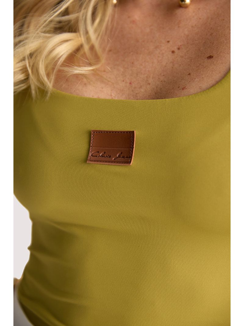Blusa Regata Com Etiqueta Couro Verde P