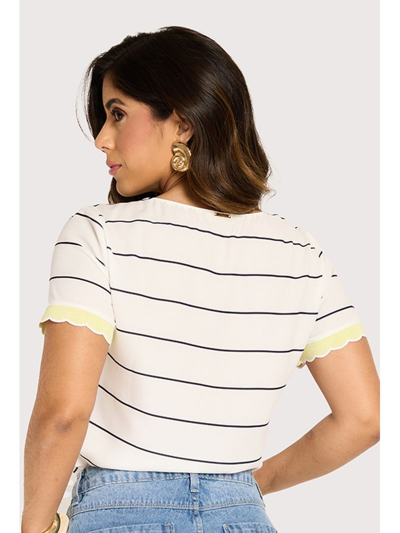 Blusa Baby Look Em Listras Com Manga Curta Estampado 36