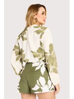 Short Curto Com Bolso Lateral Estampado / Verde 38